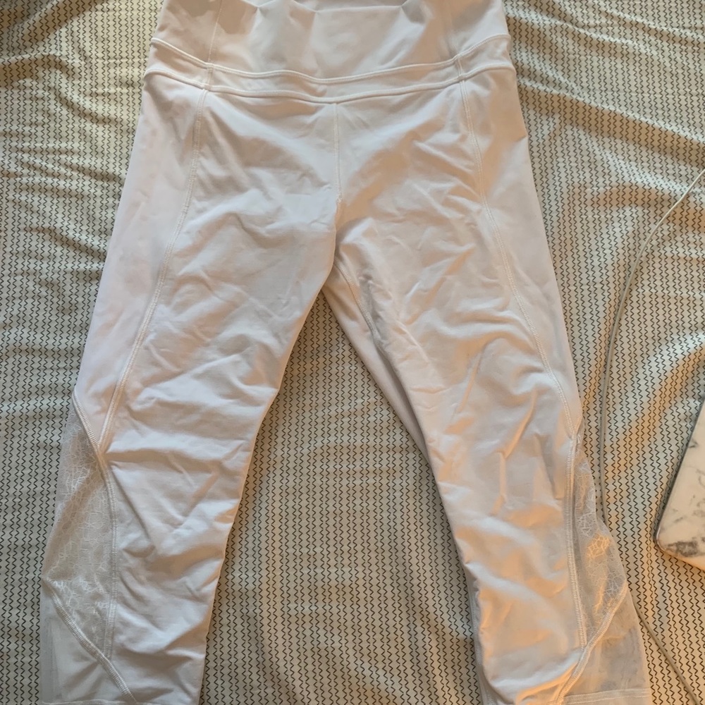 Lululemon cropped leggings